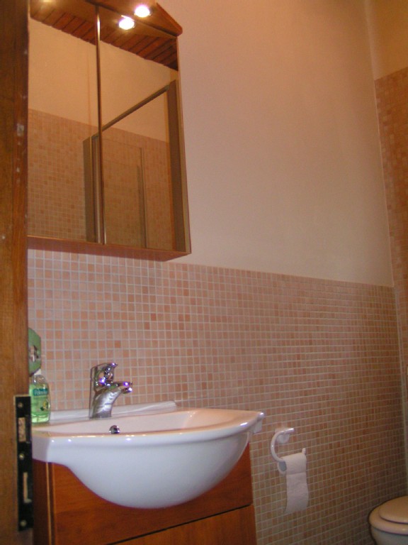 Bad (Dusche/WC) EG