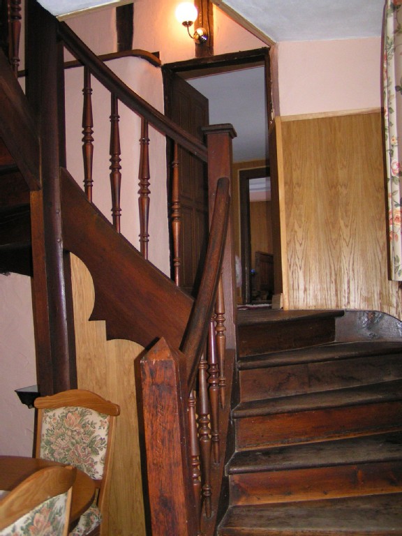 Treppe vom Eßzimmer ins Zwischengeschoß